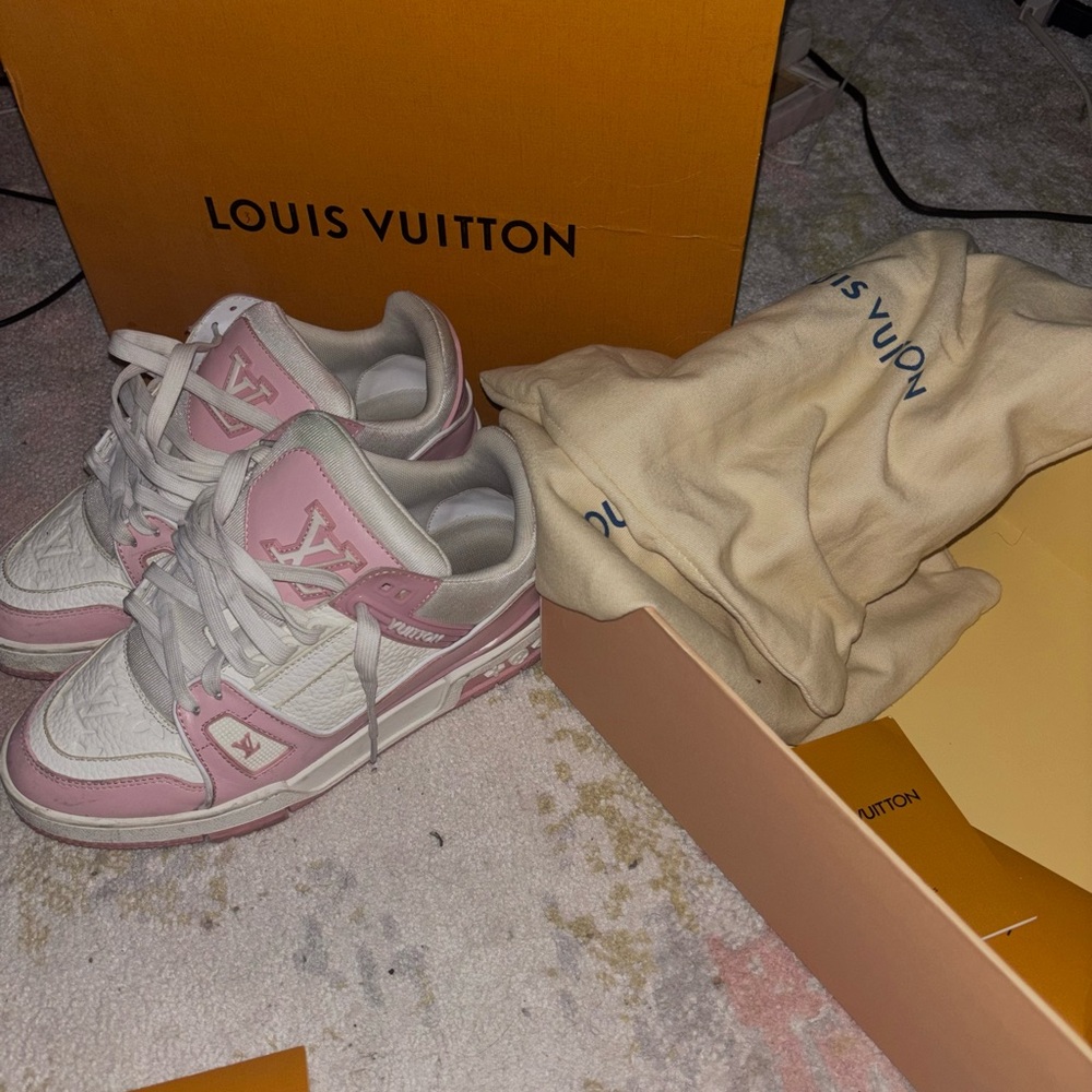 Women’s Louis Vuitton White and Pink Trainer Sneakers